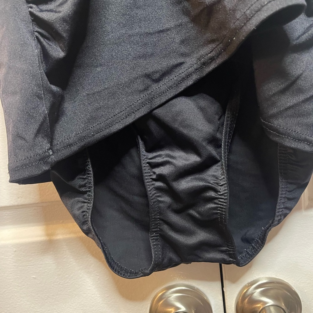 Lands End One Piece - Picture 5 of 6